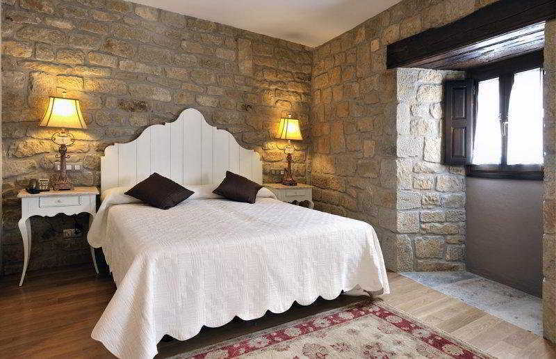 El Peiron Hotell Sos del Rey Católico Rom bilde